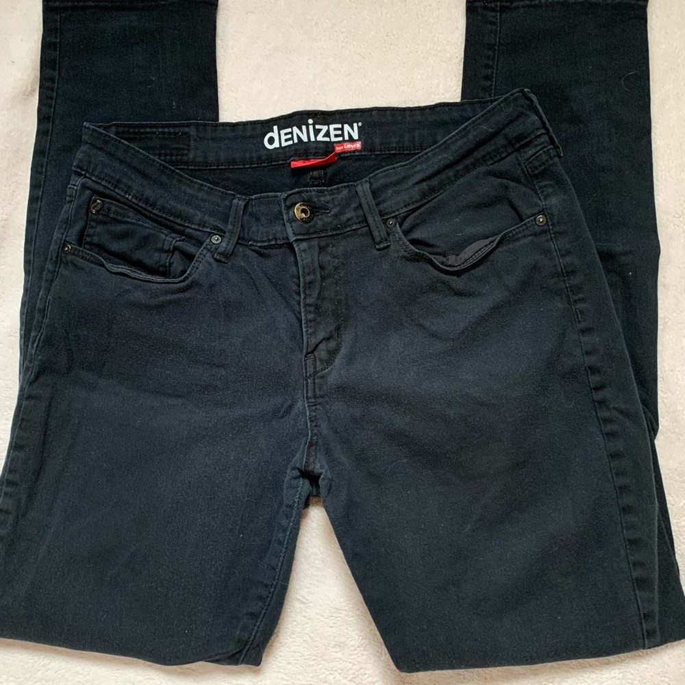 Denizen Levi’s Modern Skinny Jeans